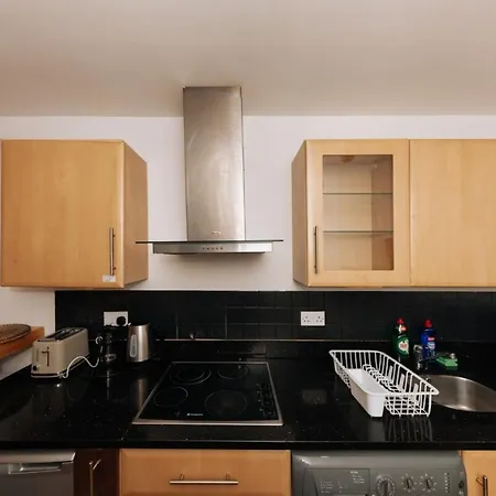 Exhilarating 2bd Flat With Outdoor Patio Dublin! * 都柏林