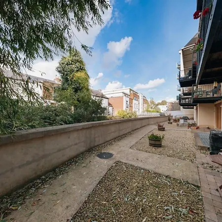 公寓 Exhilarating 2bd Flat With Outdoor Patio Dublin!